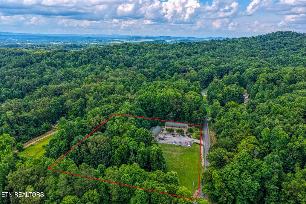 Photo of 2810 Daybreak Way, Strawberry Plains, TN 37871 (MLS # 1308338)