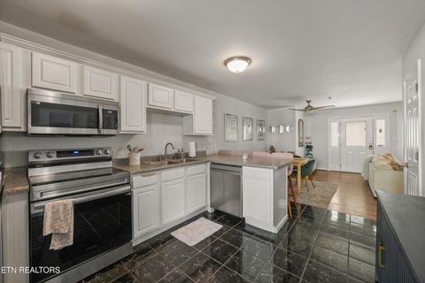 Tiny photo for 1608 Queen Anne Way, Knoxville, TN 37916 (MLS # 1334392)