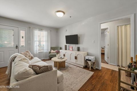 Tiny photo for 1608 Queen Anne Way, Knoxville, TN 37916 (MLS # 1334392)