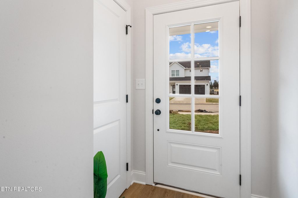 Photo of 1519 Spring Berry Lane, Knoxville, TN 37924 (MLS # 1339995)