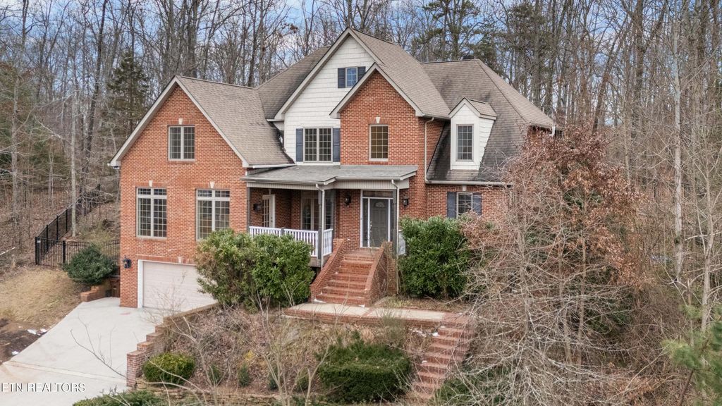 Photo of 213 Whippoorwill Drive, Oak Ridge, TN 37830 (MLS # 1328805)
