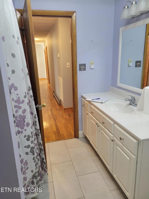 Tiny photo for 132 Ridgecrest Rd, Harriman, TN 37748 (MLS # 1350065)