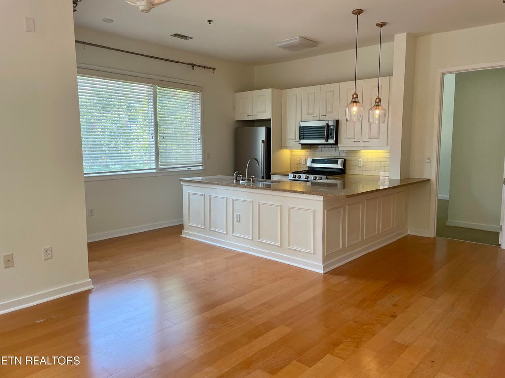 Photo of 200 Manufacturers Rd Rd #245, Chattanooga, TN 37405 (MLS # 1327439)