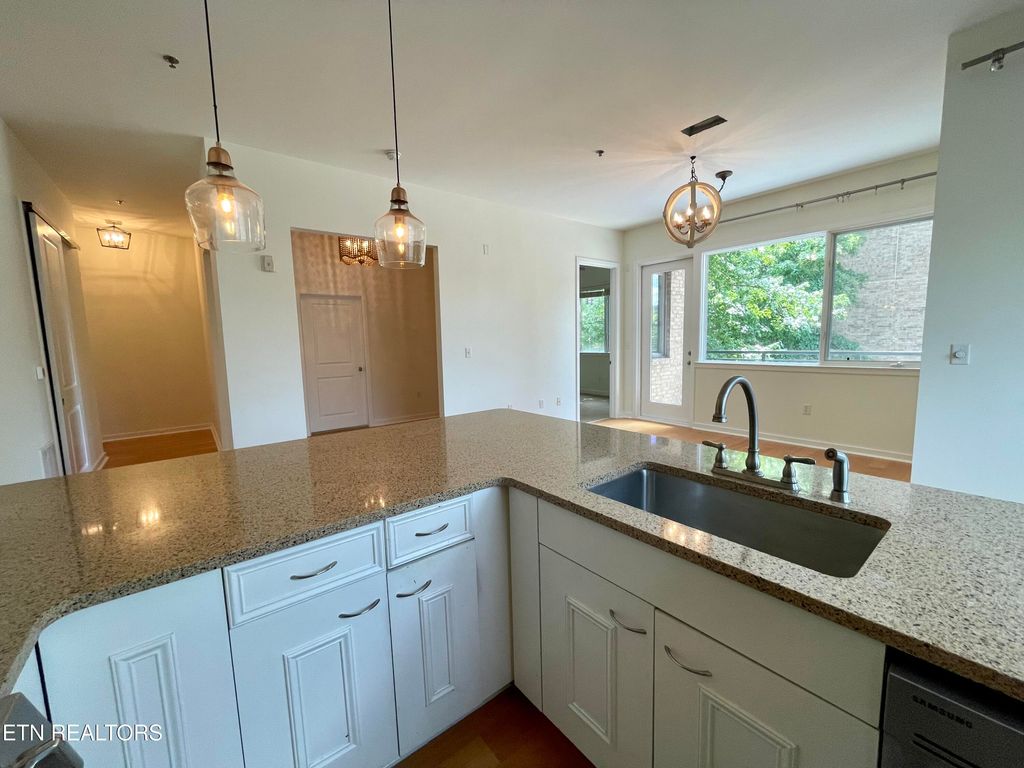 Photo of 200 Manufacturers Rd Rd #245, Chattanooga, TN 37405 (MLS # 1327439)