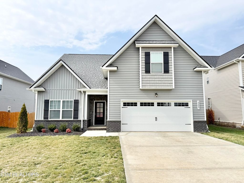 Photo of 3203 Song Sparrow Drive, Maryville, TN 37803 (MLS # 1331371)