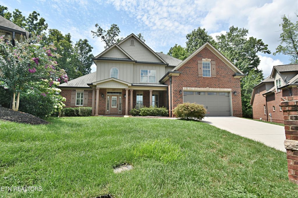Photo of 737 Bent Ridge Lane, Knoxville, TN 37922 (MLS # 1332841)