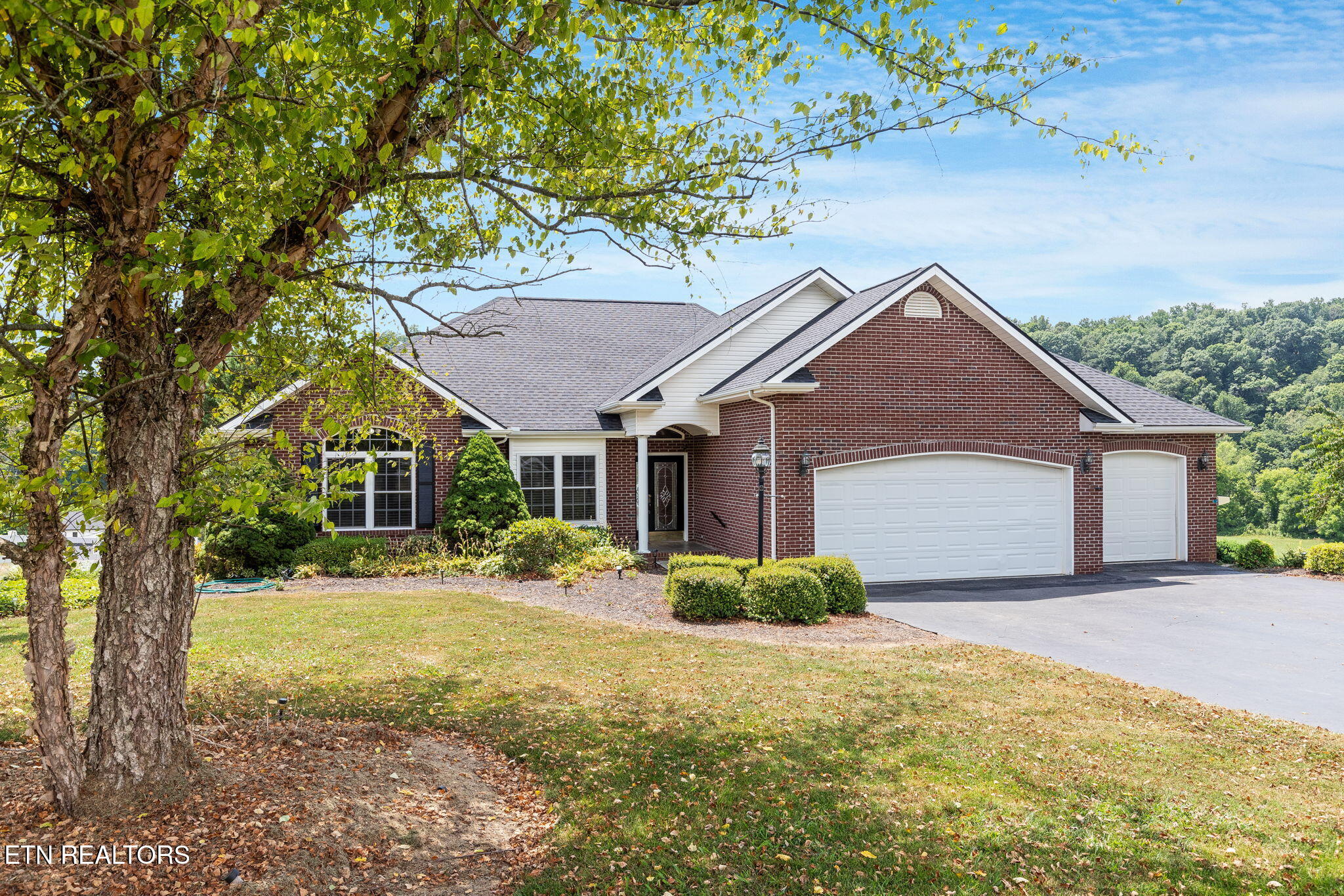 2760 Holston River Drive