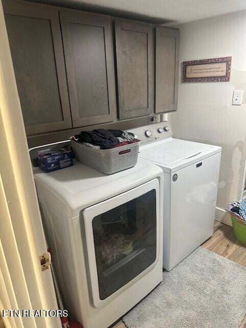 Tiny photo for 3507 Triple Oak St, Rockford, TN 37853 (MLS # 1360174)
