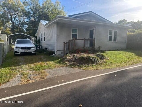 Photo of 3507 Triple Oak St, Rockford, TN 37853 (MLS # 1360174)