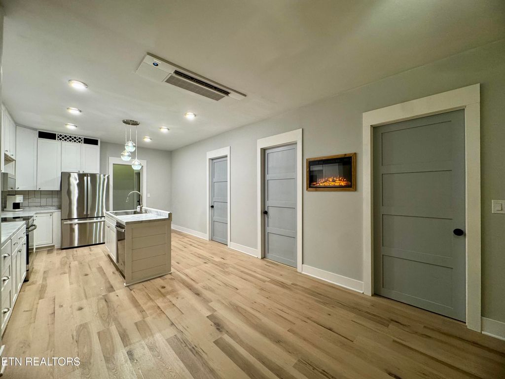 Photo of 128 Crisp Rd, Lenoir City, TN 37771 (MLS # 1335890)