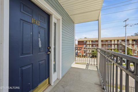 Tiny photo for 1613 Queen Anne Way, Knoxville, TN 37916 (MLS # 1334382)