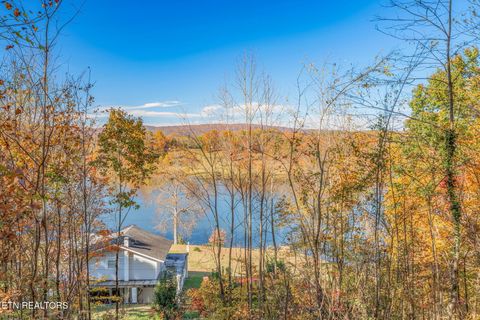 Tiny photo for 367 Emory River Rd, Harriman, TN 37748 (MLS # 1321004)