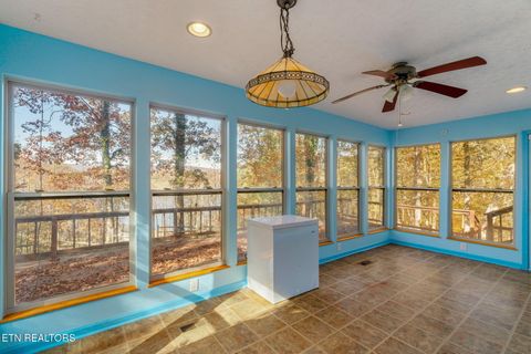 Tiny photo for 367 Emory River Rd, Harriman, TN 37748 (MLS # 1321004)