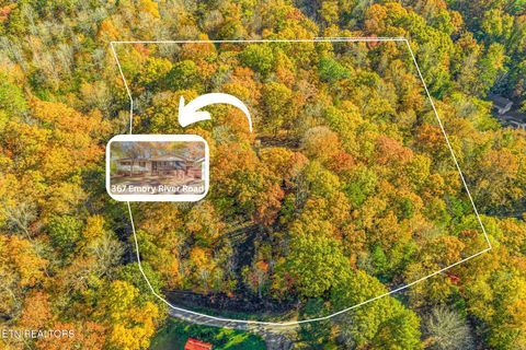 Tiny photo for 367 Emory River Rd, Harriman, TN 37748 (MLS # 1321004)