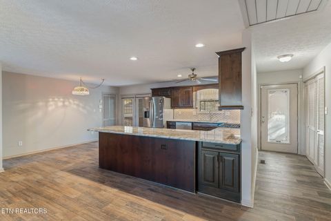 Tiny photo for 367 Emory River Rd, Harriman, TN 37748 (MLS # 1321004)