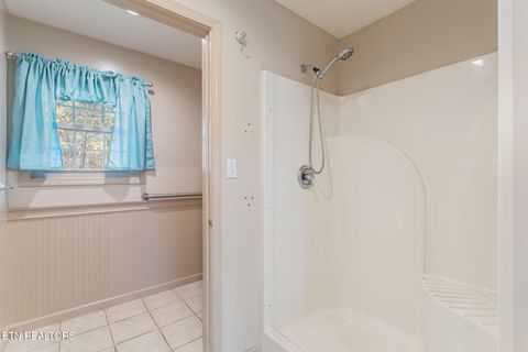 Tiny photo for 367 Emory River Rd, Harriman, TN 37748 (MLS # 1321004)