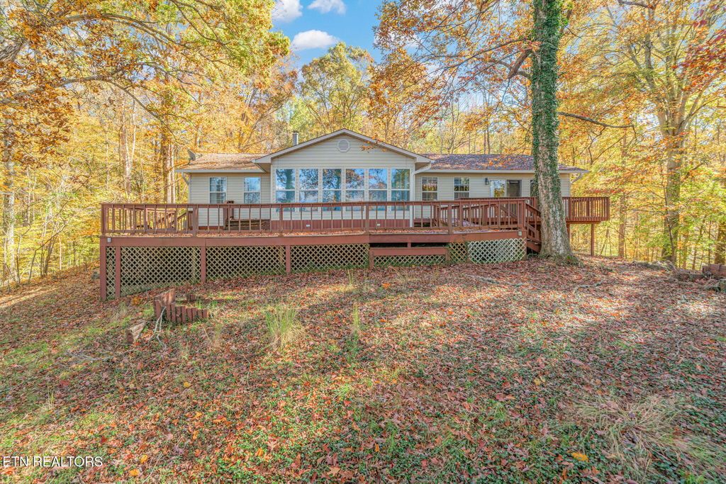 Photo of 367 Emory River Rd, Harriman, TN 37748 (MLS # 1321004)