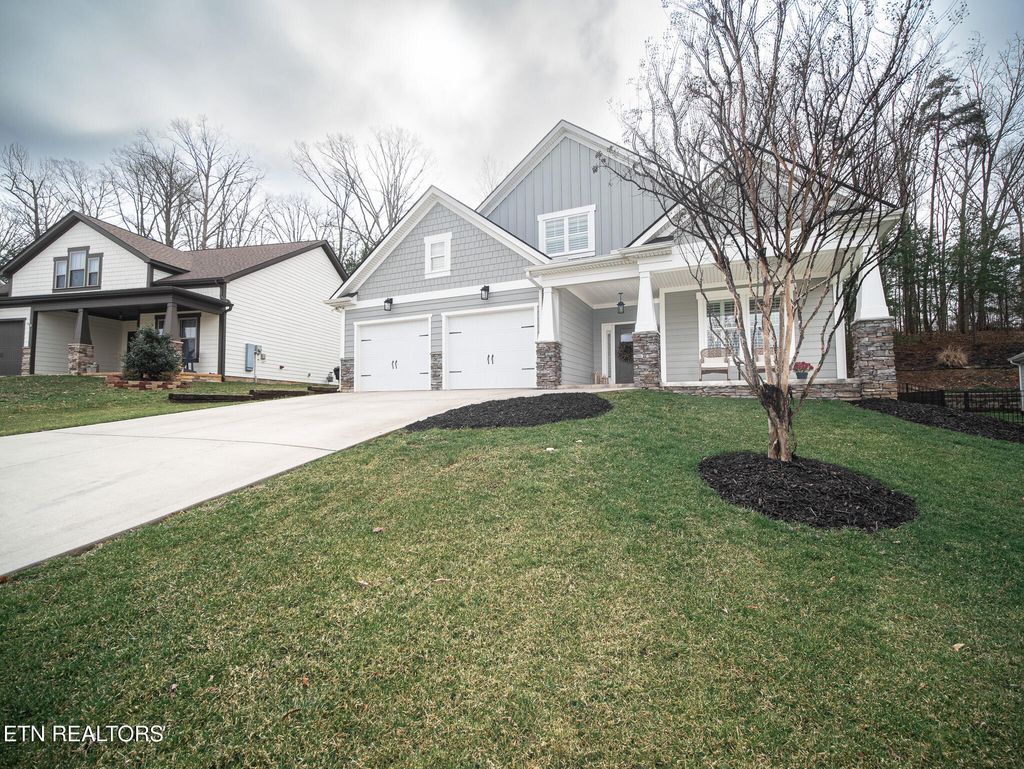 Photo of 1200 Clearmill Drive, Lenoir City, TN 37772 (MLS # 1330827)