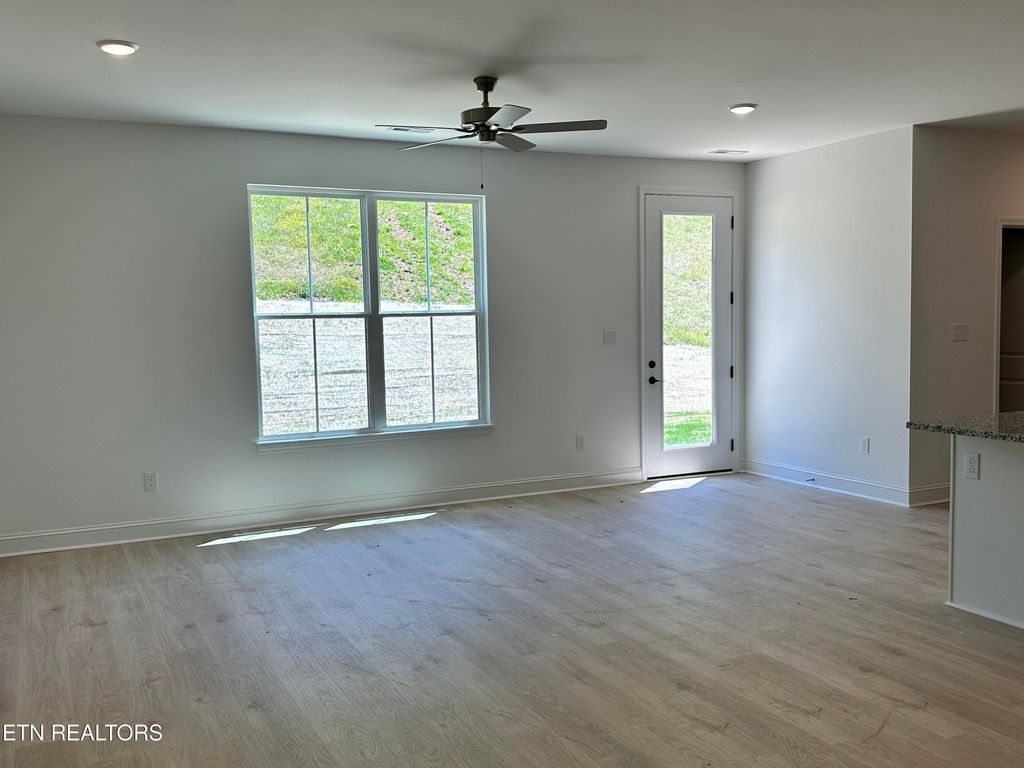 Photo of 1661 Lateglow Way, Knoxville, TN 37931 (MLS # 1340133)