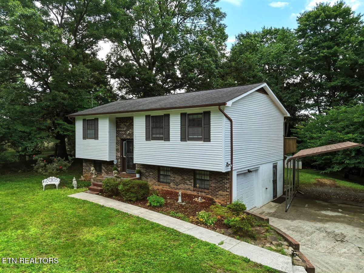 161 Hilltop Lane