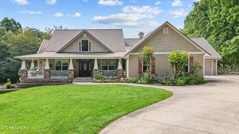 Photo of 6828 Sunnyview Drive, Knoxville, TN 37914 (MLS # 1348974)