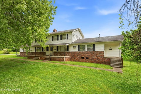 Photo of 121 Tacoma Rd #121 - 127, Oak Ridge, TN 37830 (MLS # 1339894)