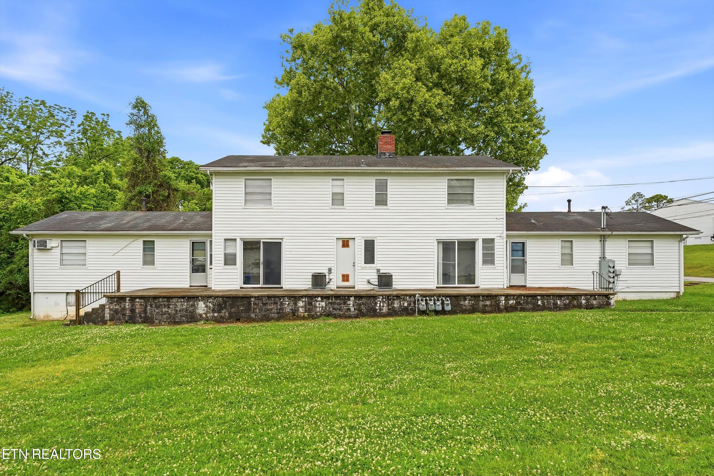 121 Tacoma Rd 121 - 127