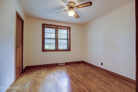 Tiny photo for 3514 Montvale Rd, Maryville, TN 37803 (MLS # 1328393)