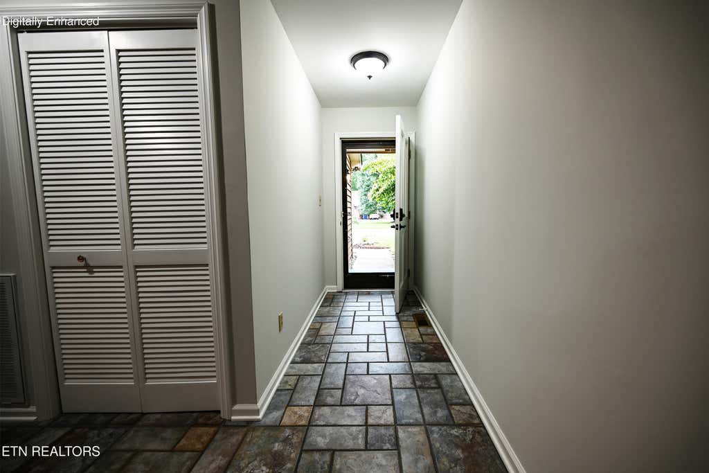 Photo of 113 Blue Ridge Court, Oak Ridge, TN 37830 (MLS # 1348819)