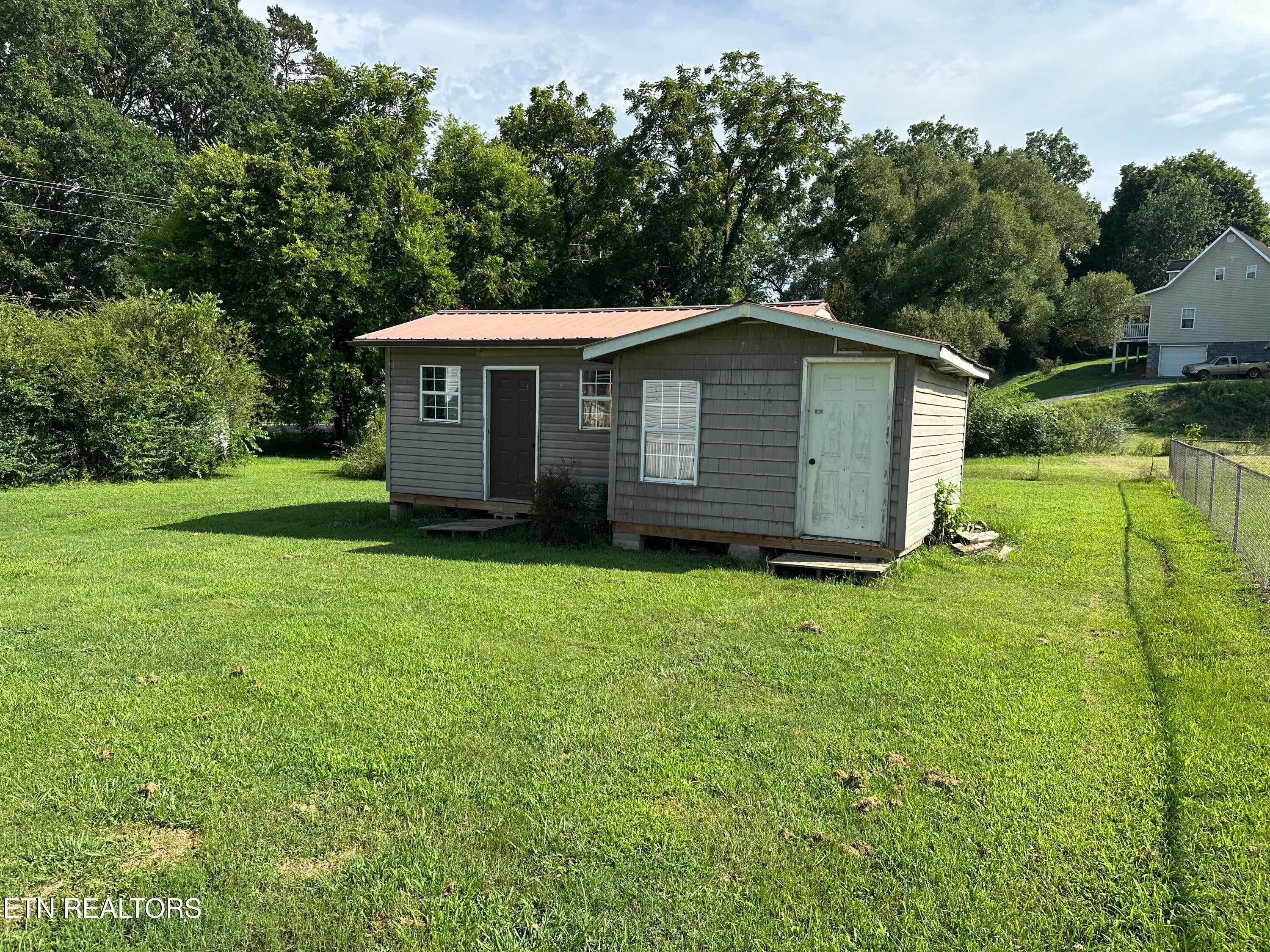 1660 Old Highway 68
