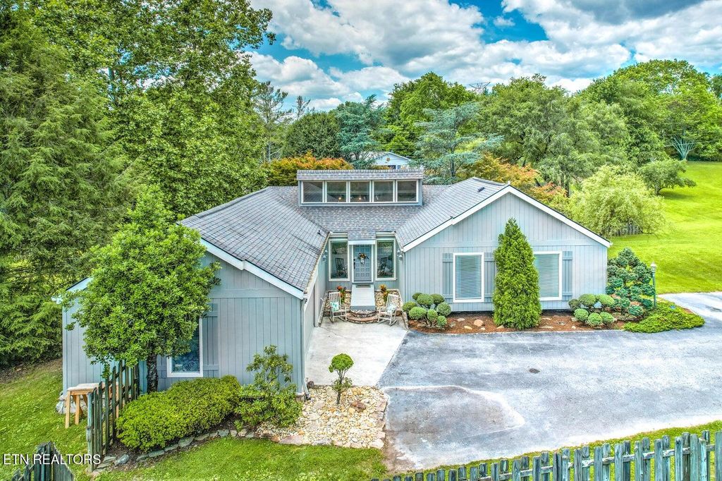 Photo of 121 Spencer Lane, Rockwood, TN 37854 (MLS # 1323132)