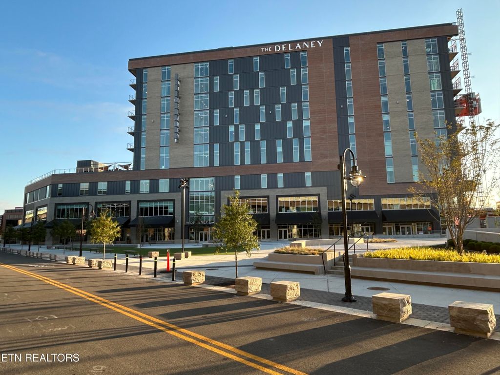 Photo of 122 Stadium Way #912, Knoxville, TN 37915 (MLS # 1333316)