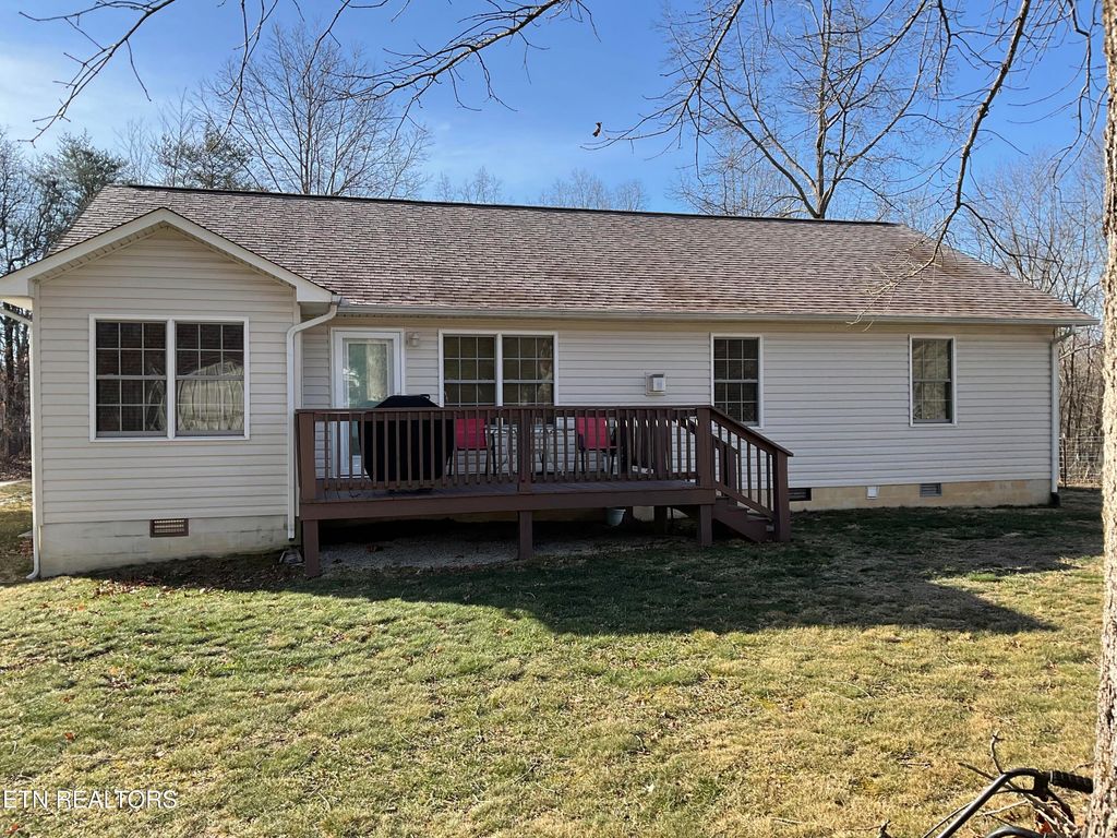 Photo of 1037 Mohave Drive, Crossville, TN 38572 (MLS # 1331109)