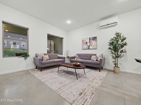 Tiny photo for 2600 Sevier Ave #102, Knoxville, TN 37920 (MLS # 1338047)