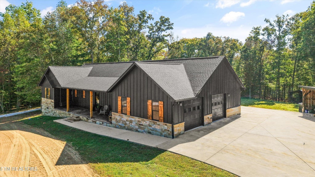 Photo of 248 Emory View Rd, Lancing, TN 37770 (MLS # 1356669)