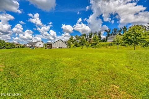 Tiny photo for 114 W Elderberry St, Oak Ridge, TN 37830 (MLS # 1351220)