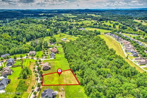 Tiny photo for 114 W Elderberry St, Oak Ridge, TN 37830 (MLS # 1351220)