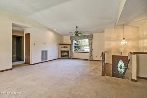 Tiny photo for 187 Cardinal Loop, Crossville, TN 38555 (MLS # 1357729)