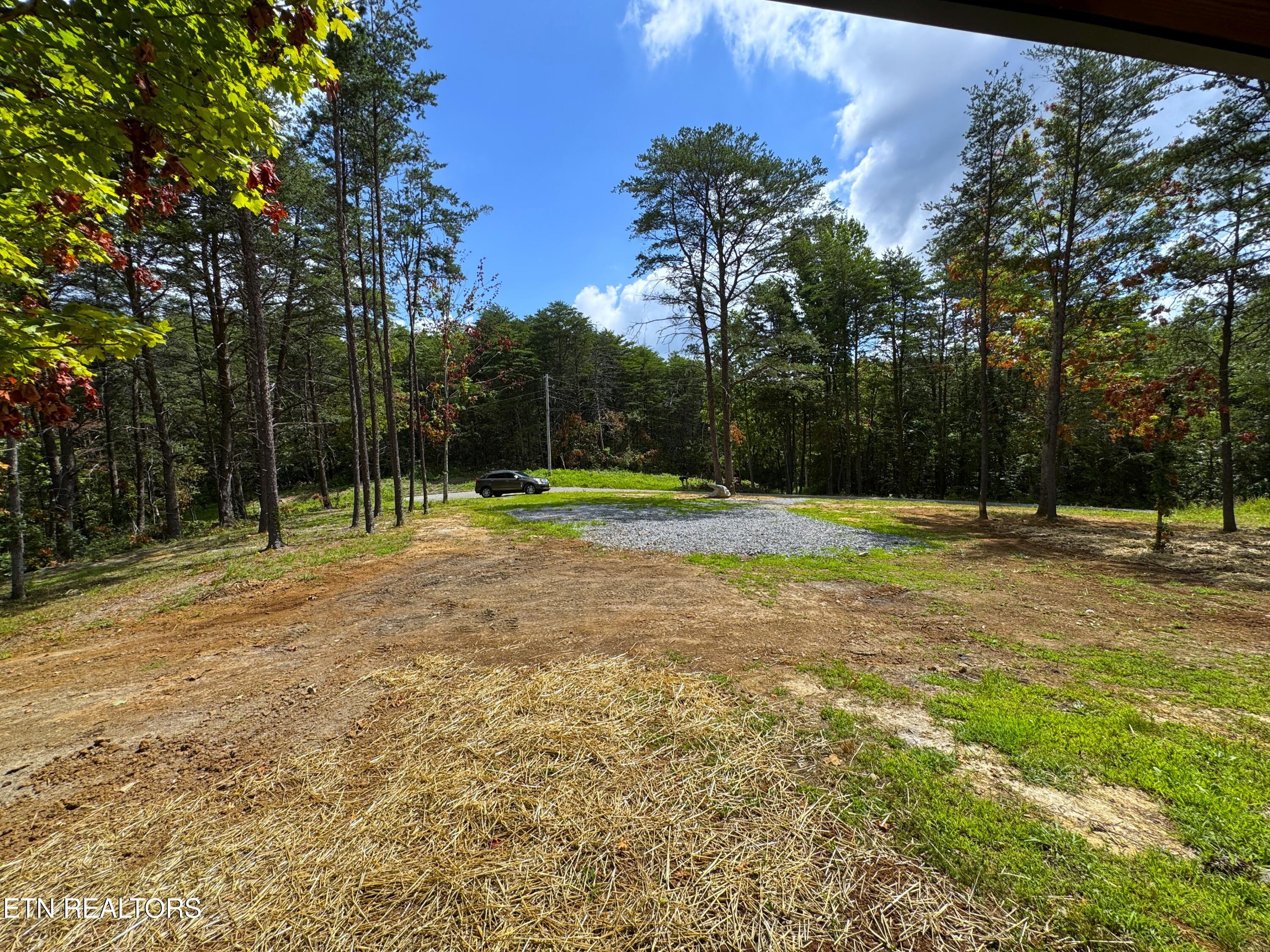 1014 Lightnen Rd