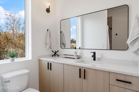 Tiny photo for 837 N 4th Ave #8, Knoxville, TN 37917 (MLS # 1337801)