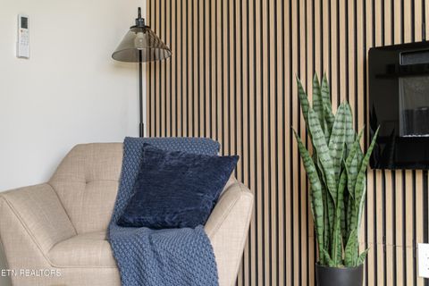 Tiny photo for 837 N 4th Ave #8, Knoxville, TN 37917 (MLS # 1337801)