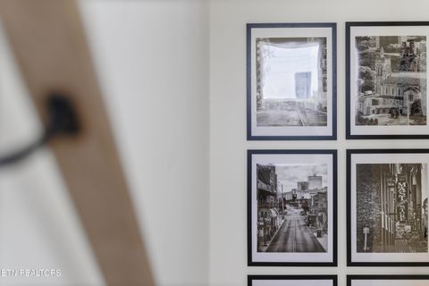 Tiny photo for 837 N 4th Ave #8, Knoxville, TN 37917 (MLS # 1337801)