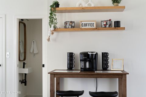 Tiny photo for 837 N 4th Ave #8, Knoxville, TN 37917 (MLS # 1337801)