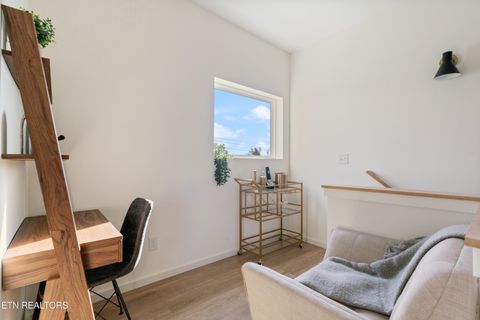 Tiny photo for 837 N 4th Ave #8, Knoxville, TN 37917 (MLS # 1337801)