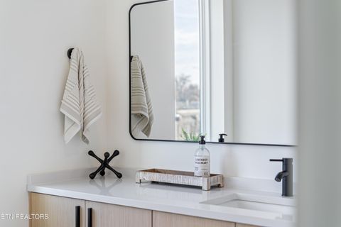 Tiny photo for 837 N 4th Ave #8, Knoxville, TN 37917 (MLS # 1337801)