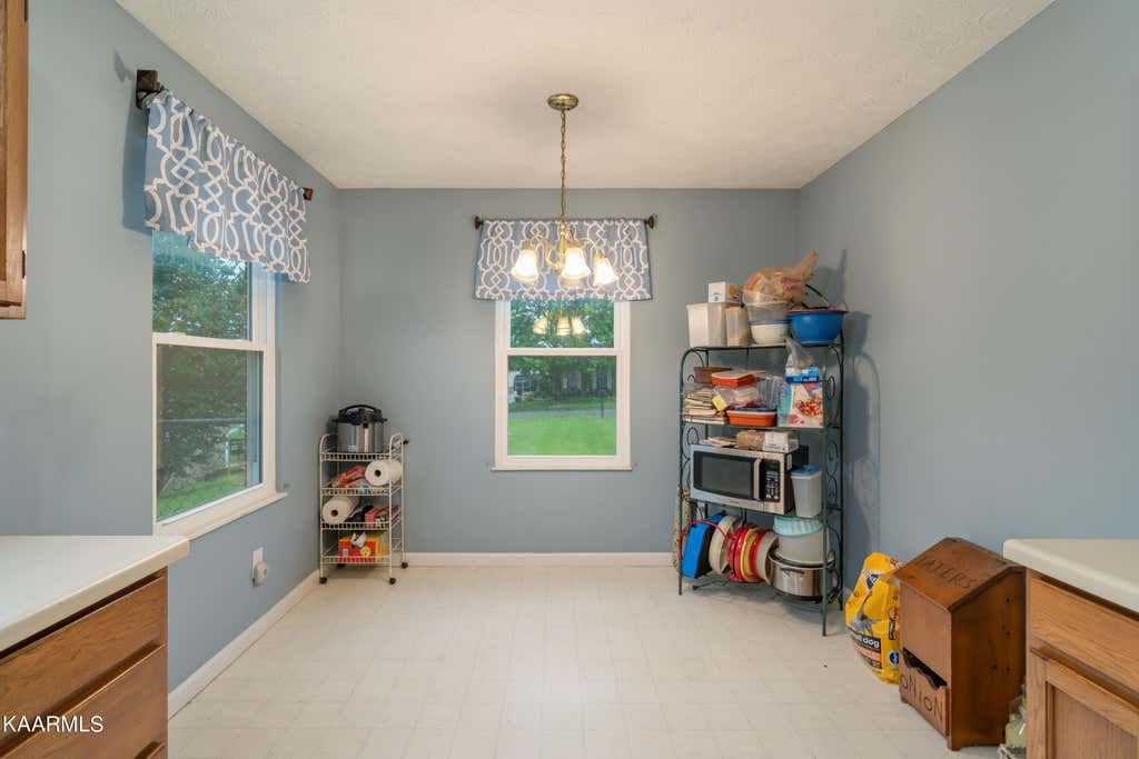 Photo of 816 Jennifer Drive, Knoxville, TN 37938 (MLS # 1232915)