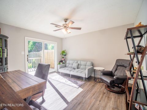 Tiny photo for 8623 Constance Way #4, Knoxville, TN 37923 (MLS # 1339164)