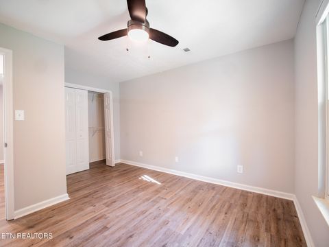 Tiny photo for 8623 Constance Way #4, Knoxville, TN 37923 (MLS # 1339164)