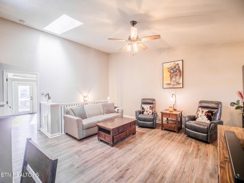 Tiny photo for 8623 Constance Way #4, Knoxville, TN 37923 (MLS # 1339164)