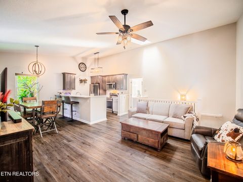 Tiny photo for 8623 Constance Way #4, Knoxville, TN 37923 (MLS # 1339164)